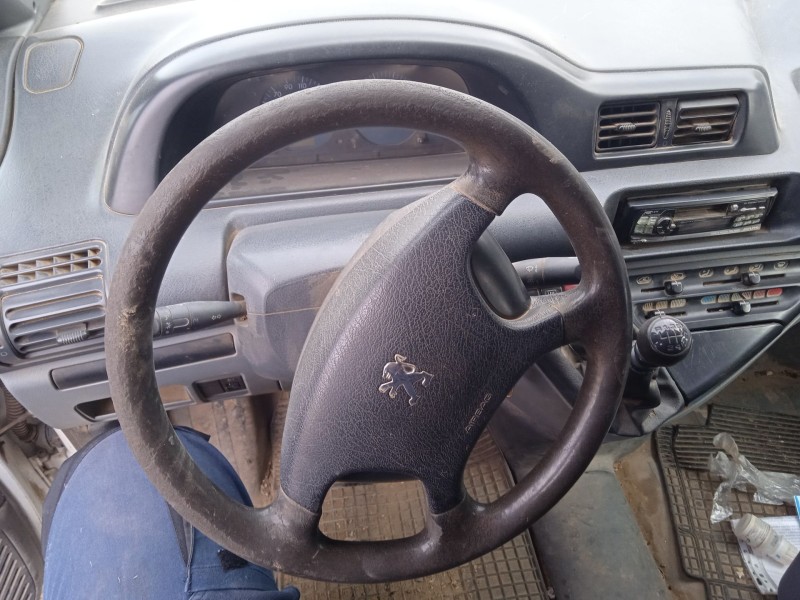 peugeot expert (224_) del año 2004