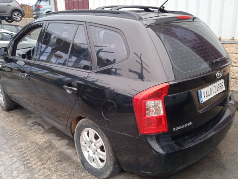 kia carens iii monospace (un) del año 2008