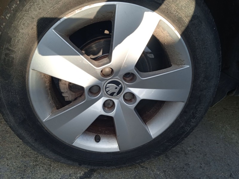 skoda rapid (nh3, nk3, nk6) del año 2015