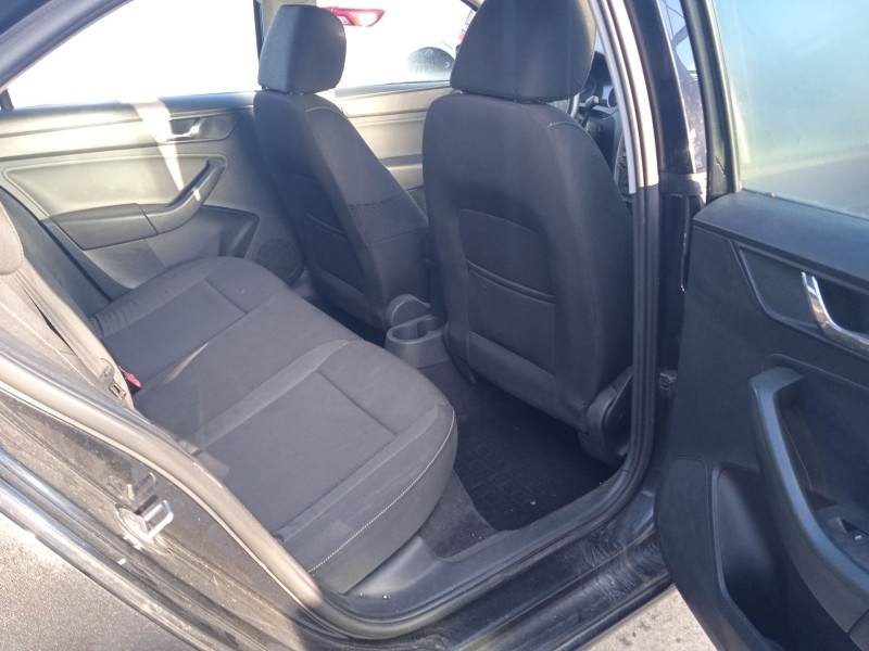 skoda rapid (nh3, nk3, nk6) del año 2015