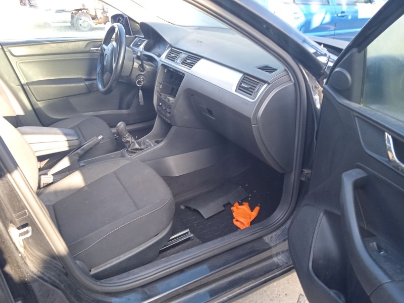 skoda rapid (nh3, nk3, nk6) del año 2015