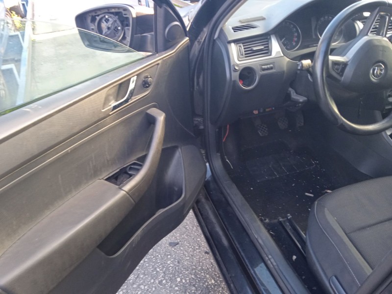 skoda rapid (nh3, nk3, nk6) del año 2015