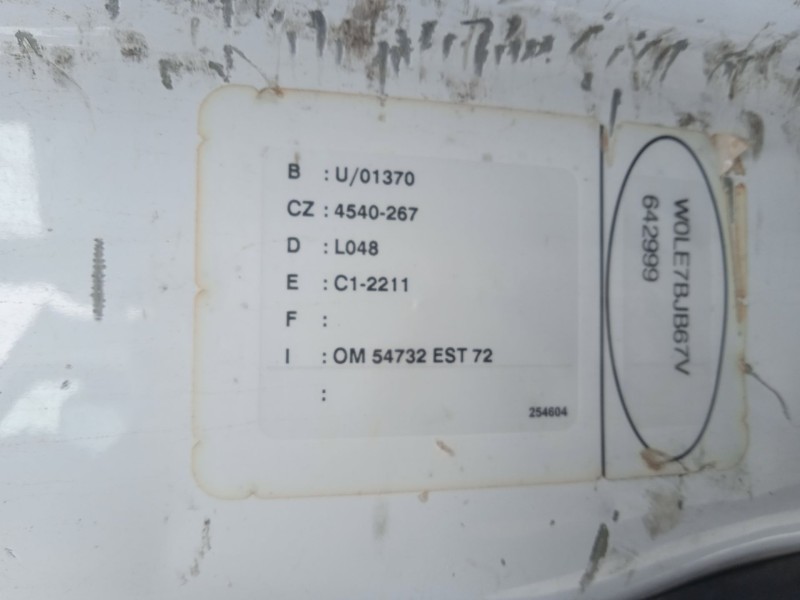 opel vivaro a caja/chasis (x83) del año 2009