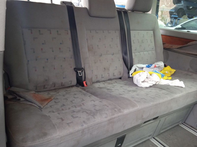 volkswagen multivan t5 (7hm, 7hn, 7hf, 7ef, 7em, 7en) del año 2005