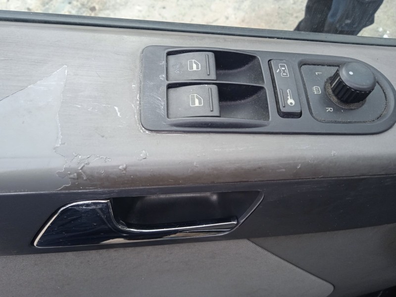 volkswagen multivan t5 (7hm, 7hn, 7hf, 7ef, 7em, 7en) del año 2005