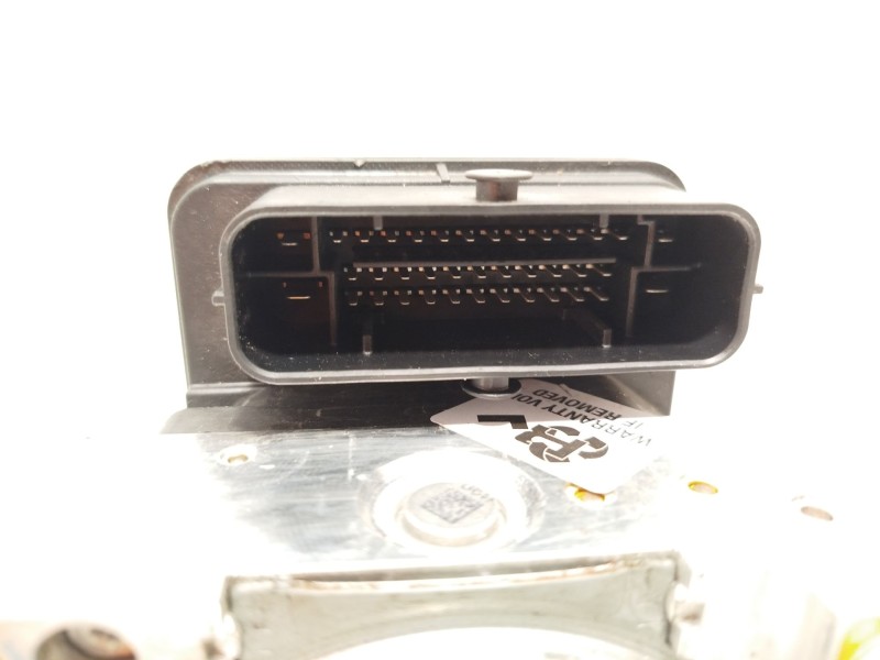 Recambio de abs para toyota yaris (_p21_, _pa1_, _ph1_) 1.5 (mxpa11) referencia OEM IAM 445400D740 28518202043 06210278674