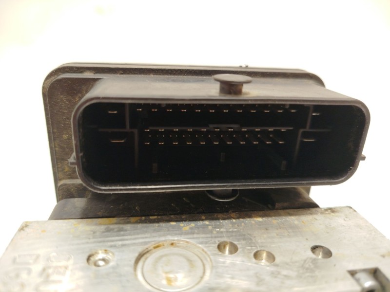 Recambio de abs para hyundai tucson tecno 2wd referencia OEM IAM 58920D7100 BE6003R100 MGH80BH6013R100