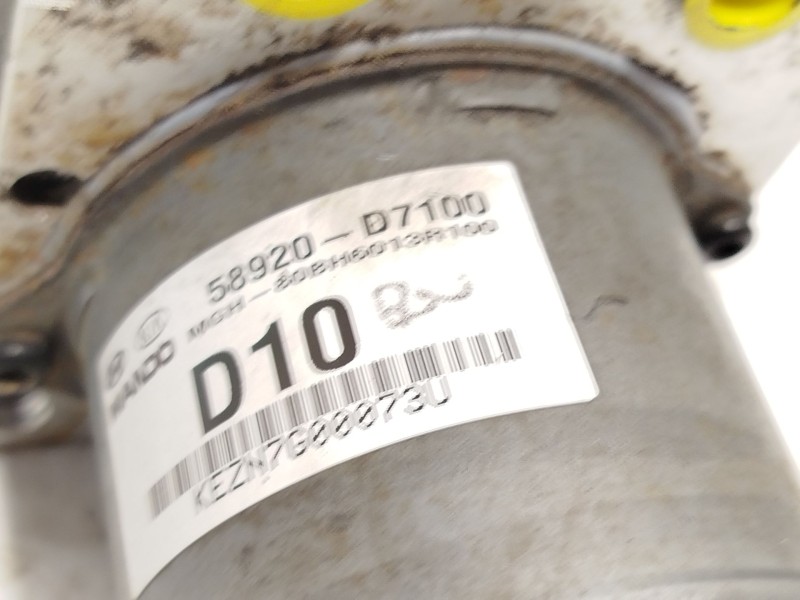 Recambio de abs para hyundai tucson tecno 2wd referencia OEM IAM 58920D7100 BE6003R100 MGH80BH6013R100