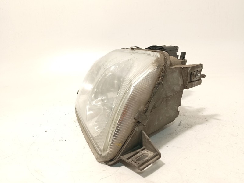 Recambio de faro derecho para alfa romeo gtv (916_) 1.8 16v (916c3) referencia OEM IAM 60613195  