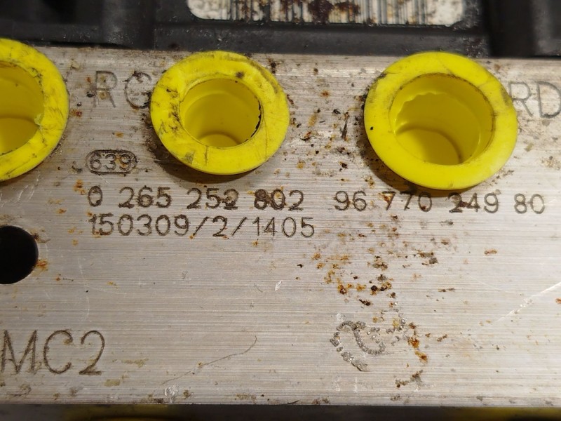 Recambio de abs para citroën c4 ii (nc_) 1.6 bluehdi 100 referencia OEM IAM 9677024980 0265951983 0265252267