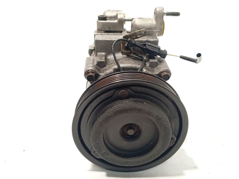 Recambio de compresor aire acondicionado para hyundai santa fé i (sm) 2.4 16v referencia OEM IAM 9770126010  