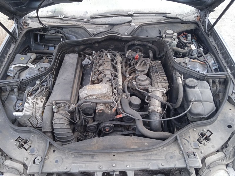 mercedes-benz clase e (w211) del año 2003
