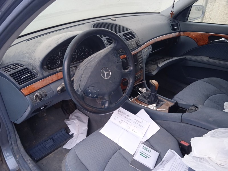 mercedes-benz clase e (w211) del año 2003