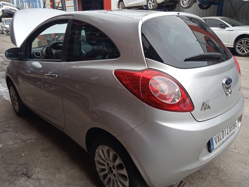 ford ka (ru8) del año 2010