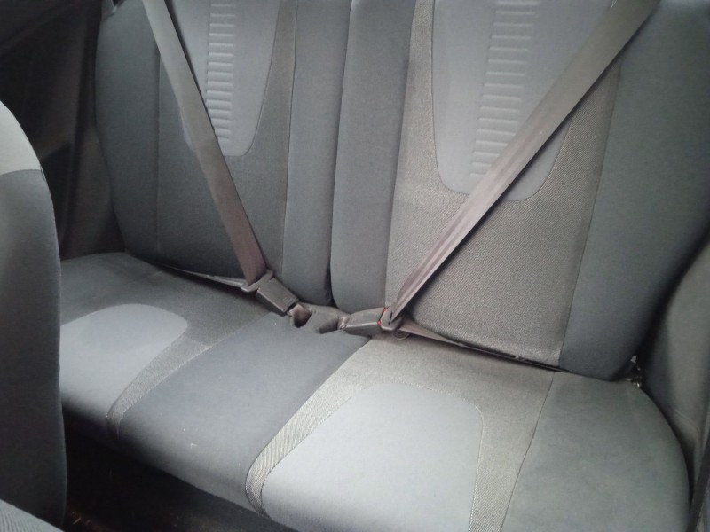 ford ka (ru8) del año 2010