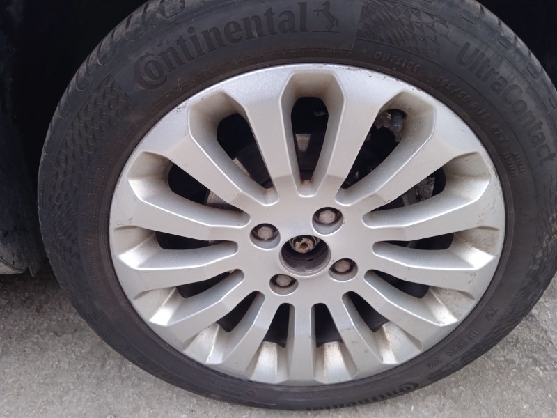 ford ka (ru8) del año 2010