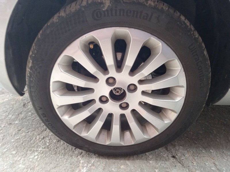 ford ka (ru8) del año 2010