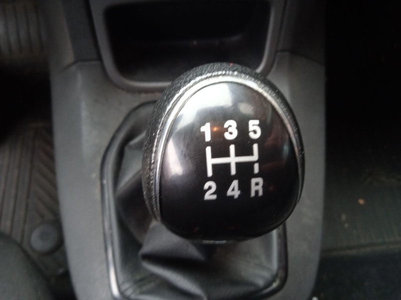 ford fiesta vi (cb1, ccn) del año 2017