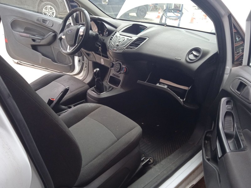 ford fiesta vi (cb1, ccn) del año 2017