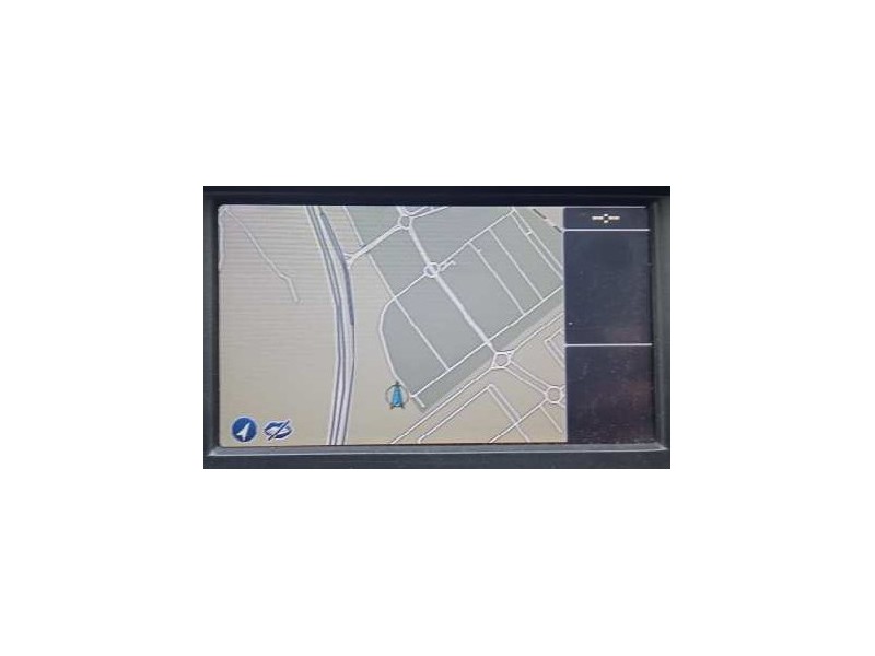 Recambio de pantalla multifuncion para lexus ct 200h referencia OEM IAM PZ49YZ0330  10R0312601