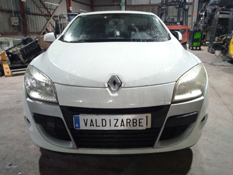 renault megane iii coupé (dz0/1_) del año 2010