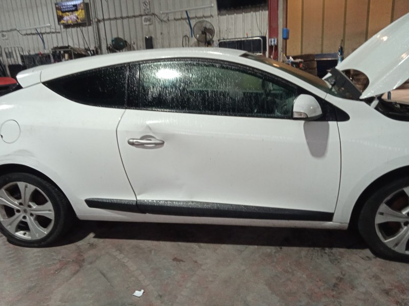 renault megane iii coupé (dz0/1_) del año 2010