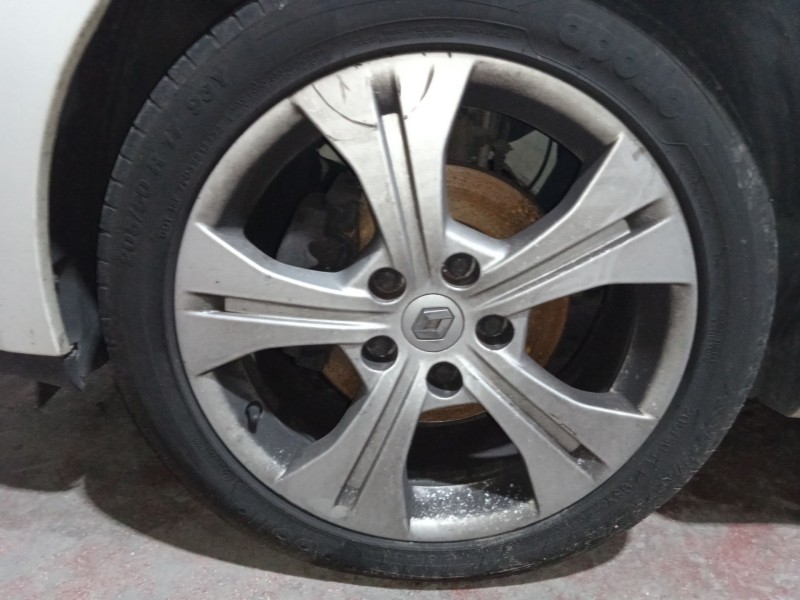 renault megane iii coupé (dz0/1_) del año 2010