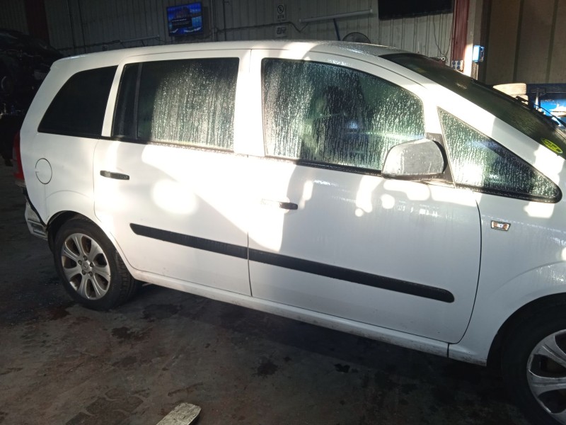 opel zafira / zafira family b (a05) del año 2010