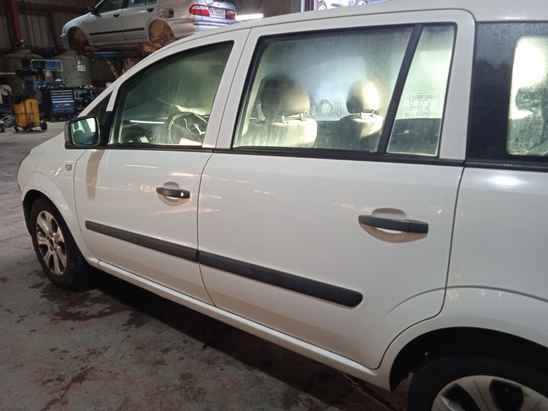 opel zafira / zafira family b (a05) del año 2010