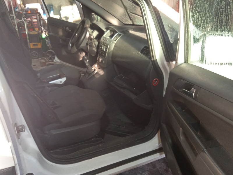 opel zafira / zafira family b (a05) del año 2010