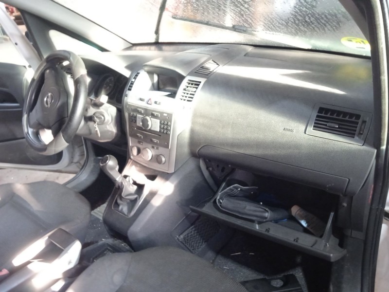 opel zafira / zafira family b (a05) del año 2010