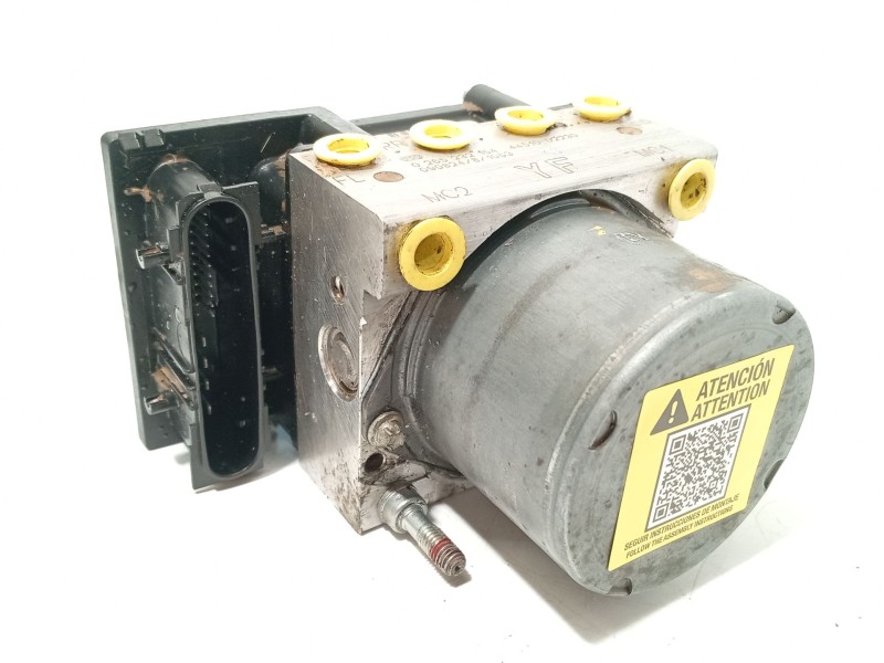 Recambio de abs para toyota auris (_e15_) 1.4 d-4d (nde150_) referencia OEM IAM 4451002230 0265232154 0265800827