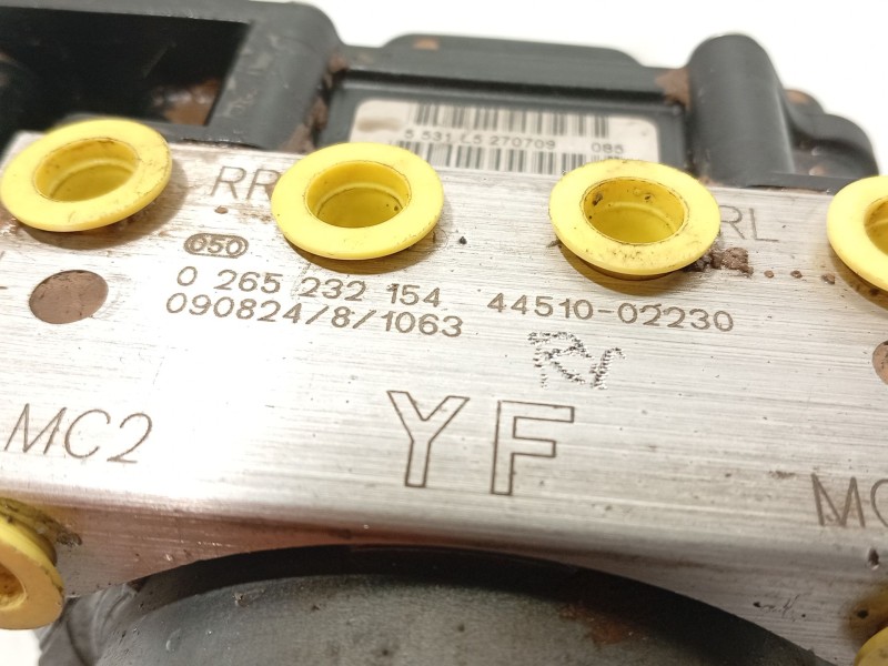 Recambio de abs para toyota auris (_e15_) 1.4 d-4d (nde150_) referencia OEM IAM 4451002230 0265232154 0265800827