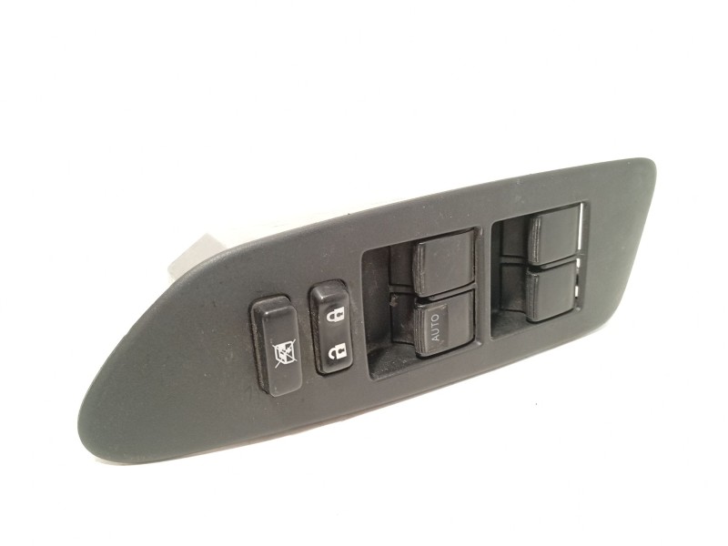 Recambio de mando elevalunas delantero izquierdo para toyota auris (_e15_) 1.4 d-4d (nde150_) referencia OEM IAM 8482002210  