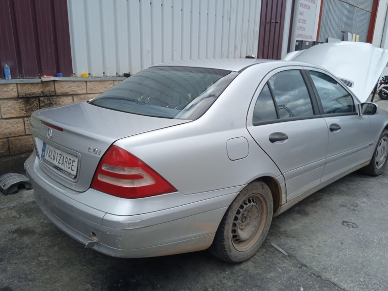 mercedes-benz clase c (w203) del año 2003