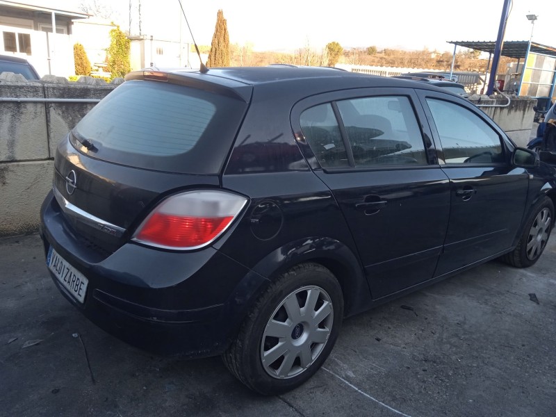 opel astra h (a04) del año 2005