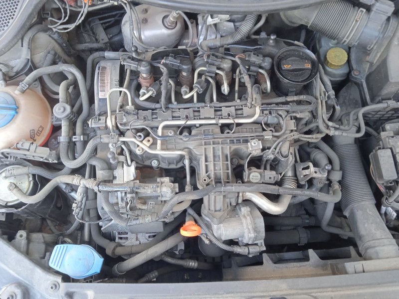 volkswagen polo v (6r1, 6c1) del año 2010