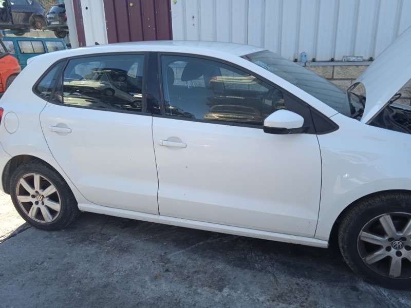 volkswagen polo v (6r1, 6c1) del año 2010
