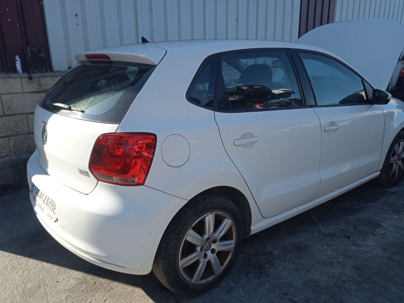 volkswagen polo v (6r1, 6c1) del año 2010