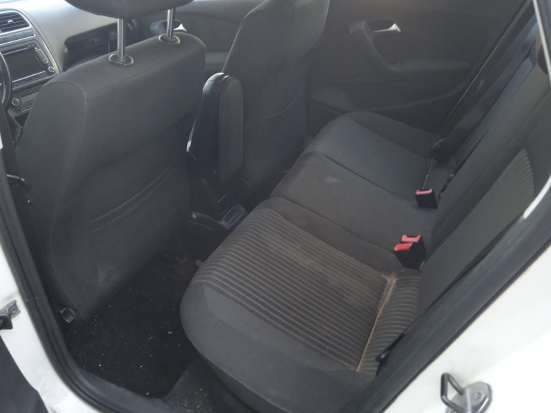 volkswagen polo v (6r1, 6c1) del año 2010