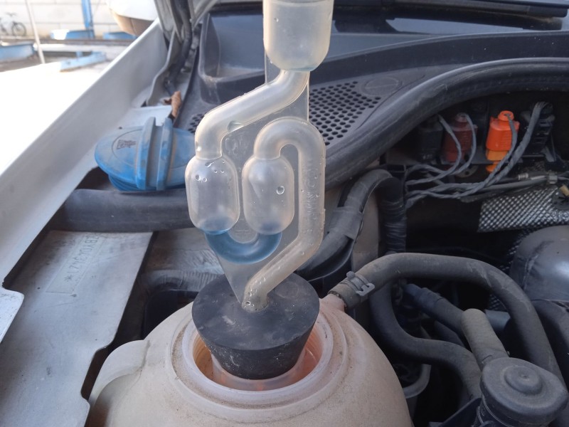 volkswagen polo v (6r1, 6c1) del año 2010