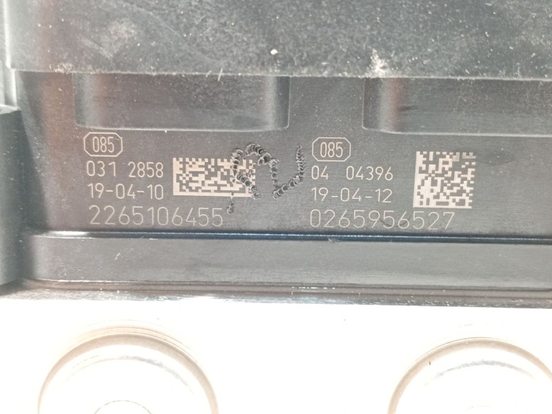 Recambio de abs para renault captur zen referencia OEM IAM 476601842R 2265106455 269722