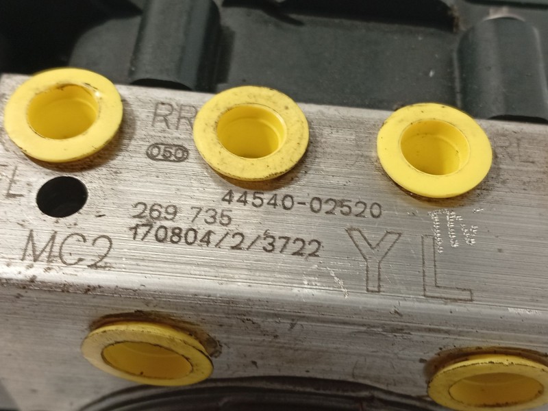 Recambio de abs para toyota auris active referencia OEM IAM 4454002520 0265956504 269735