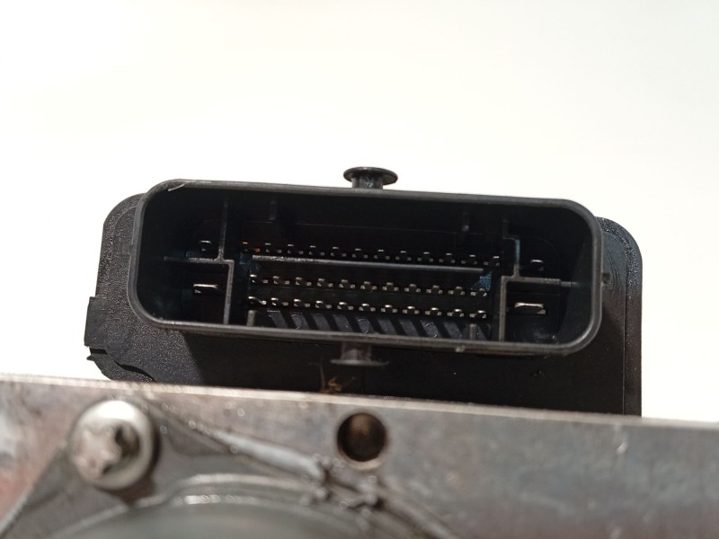 Recambio de abs para seat ibiza (6p1) style referencia OEM IAM 6C0614517K 0265956084 269642