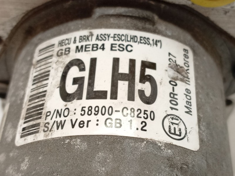 Recambio de abs para hyundai i20 active 1.4 referencia OEM IAM 58920C8250 6158945200 C858920550