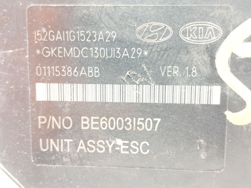 Recambio de abs para hyundai i40 style blue referencia OEM IAM 589203Z570 BE6003I507 BH6013I509