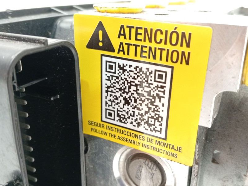 Recambio de abs para renault megane iv berlina 5p tech road referencia OEM IAM 476604349R 28515242313 10022007284