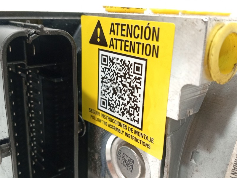 Recambio de abs para renault megane iv berlina 5p limited referencia OEM IAM 476607355R 28515242333 10022010264