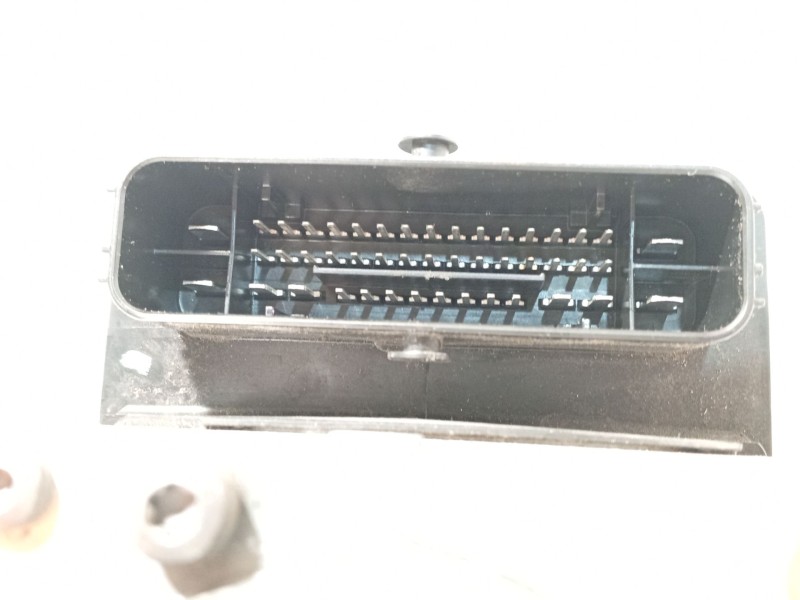Recambio de abs para audi q3 (8ug) base referencia OEM IAM 5N0614109CF 54086984H A002E049