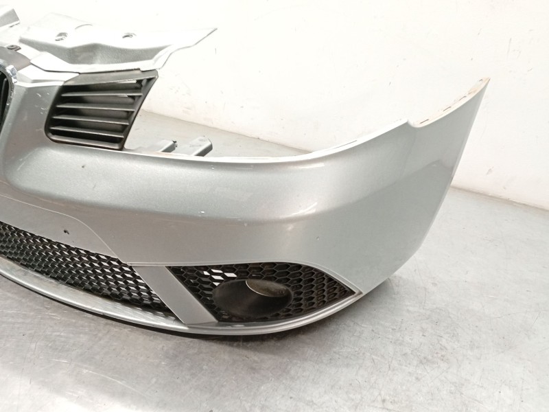 Recambio de paragolpes delantero para seat ibiza iii (6l1) 1.4 tdi referencia OEM IAM 6L6807217K 6L6807217KGRU 